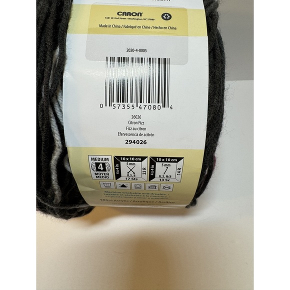 2 Cakes Caron Big Cakes Yarn - Citron Fizz - Picture 3 of 3